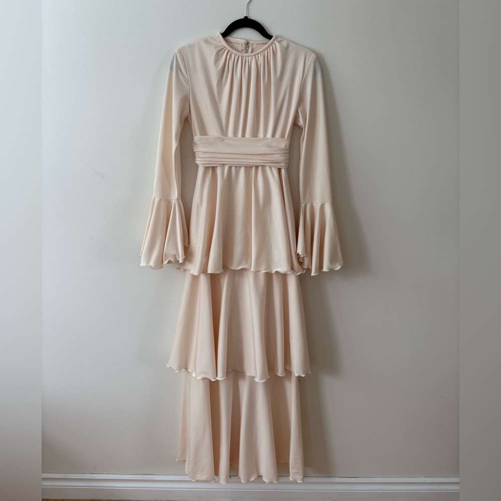 Elegant Vintage Creamy Blush Long Sleeve Dress